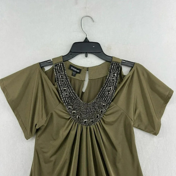 Bebe Blouse Womens S Green Round Neck Embellished Beads Keyhole Cold Shoulder - Picture 6 of 12